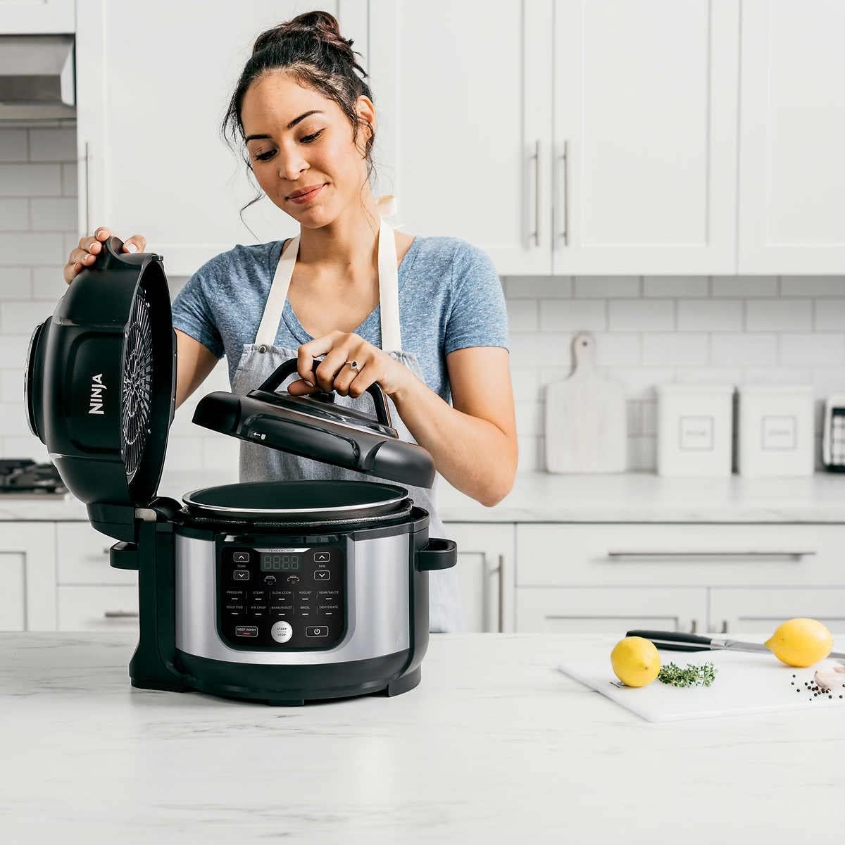 Ninja Foodi Pressure Cooker and Air Fryer Review